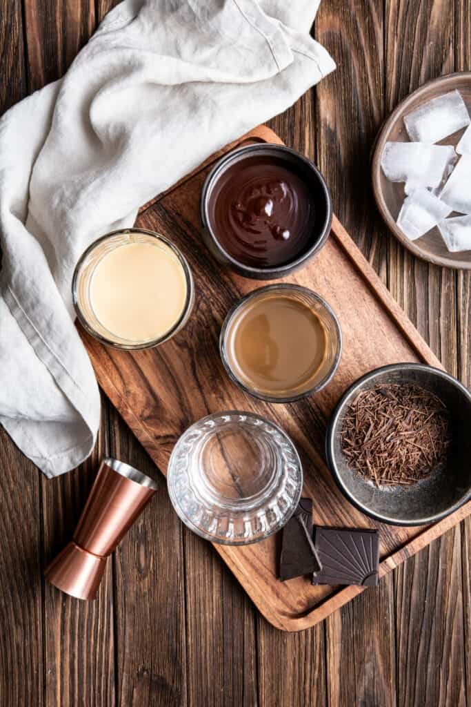 Chocolate Martini Recipe featured image ingredients