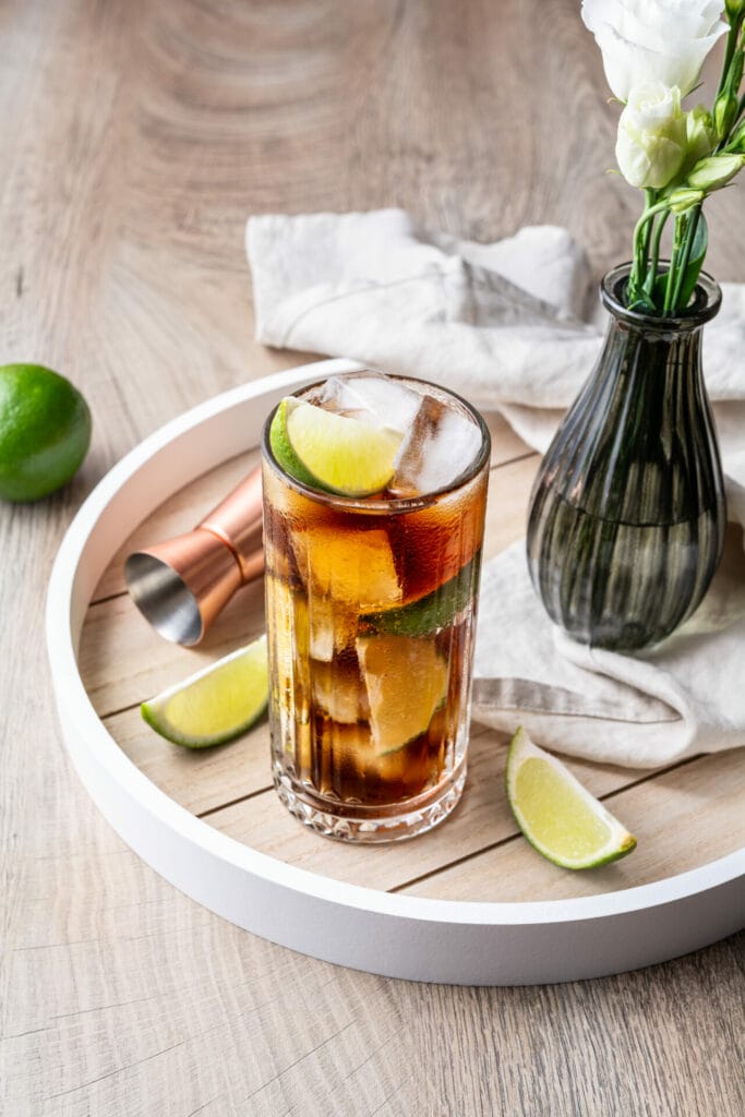 How to Make a Perfect Cuba Libre featured image below