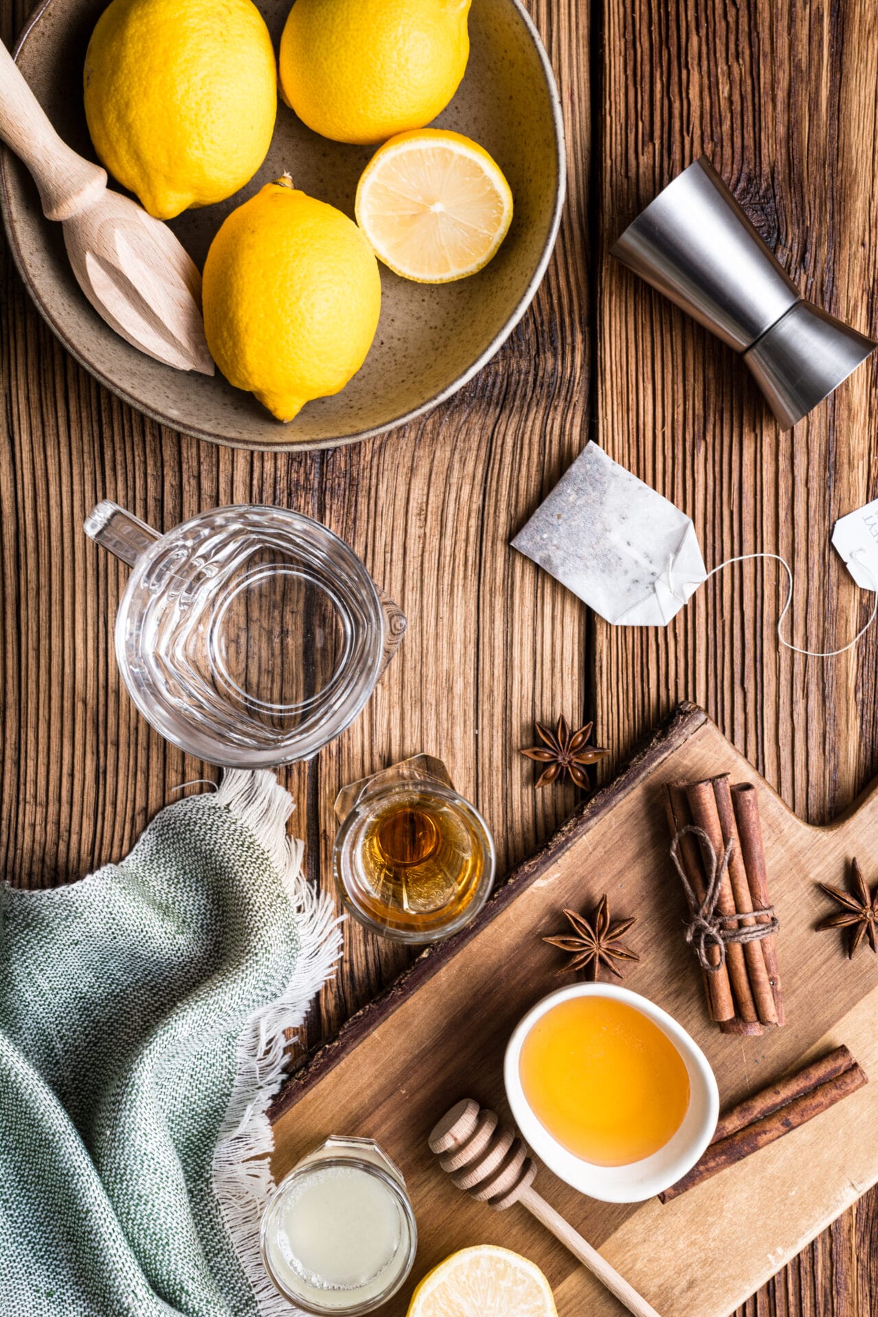 Classic Hot Toddy Recipe ingredients