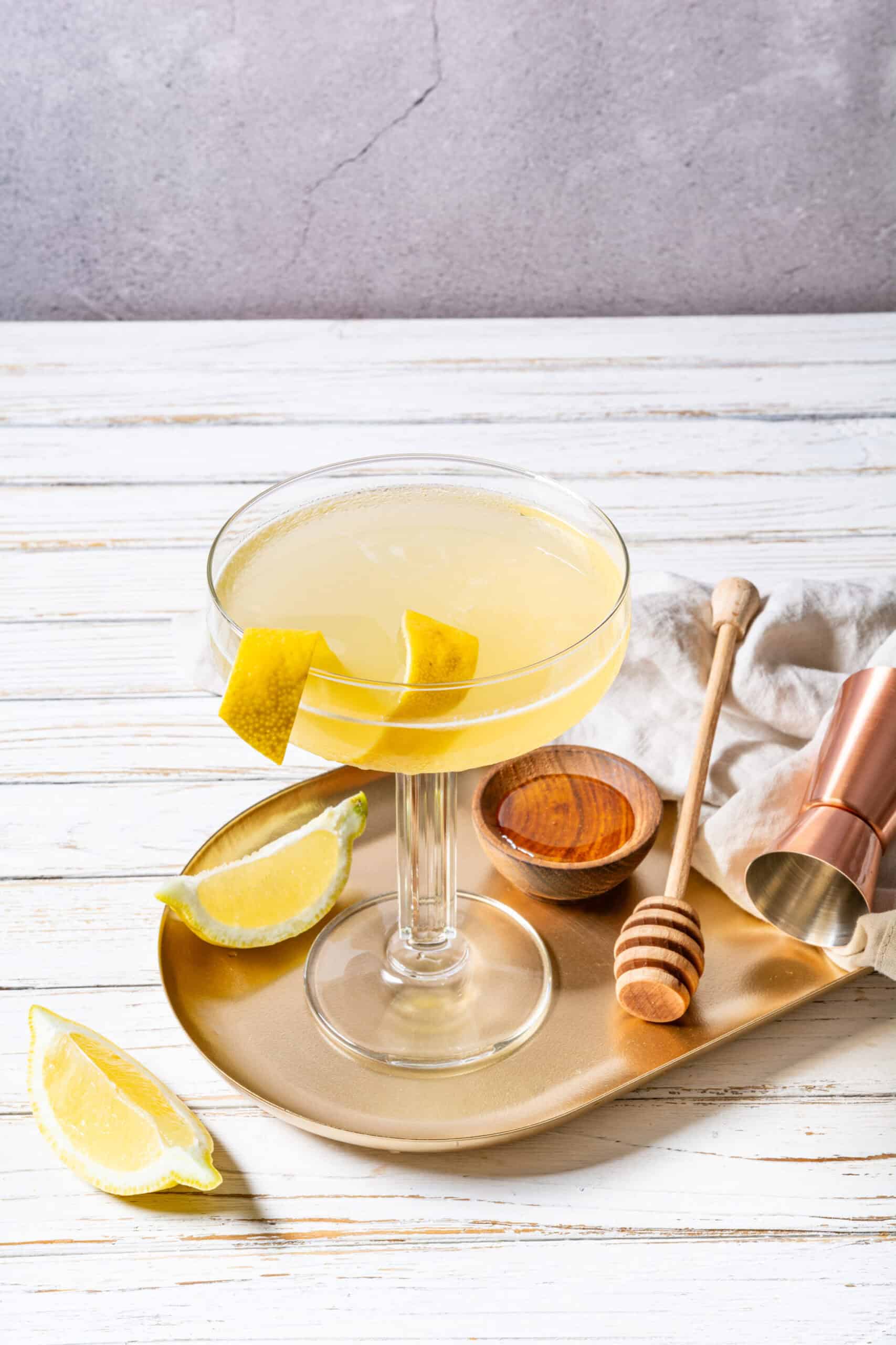 Bee's Knees Cocktail